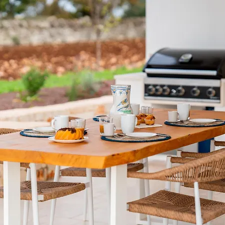 Helloapulia - Trulli Veronica - Authentic Trulli Retreat Between And Locorotondo - Pet Friendly *
