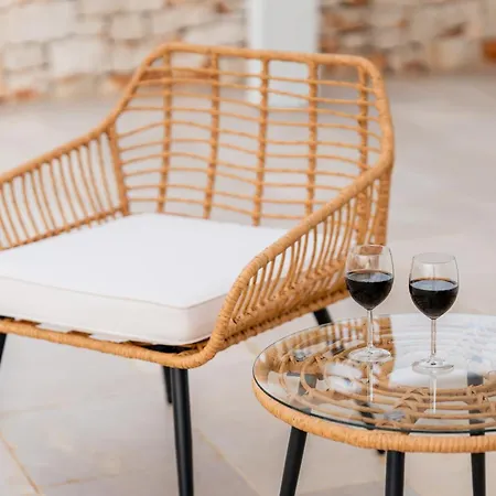 Villa Helloapulia - Trulli Veronica - Authentic Trulli Retreat Between And Locorotondo - Pet Friendly *