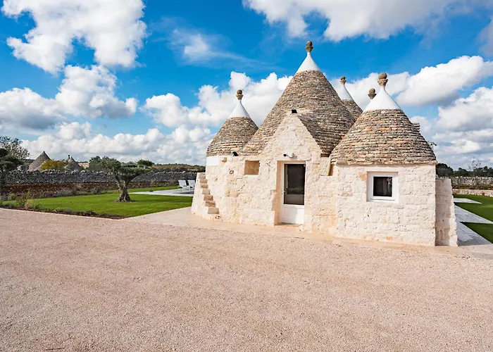 Helloapulia - Trulli Veronica - Authentic Trulli Retreat Between And Locorotondo - Pet Friendly Вилла *